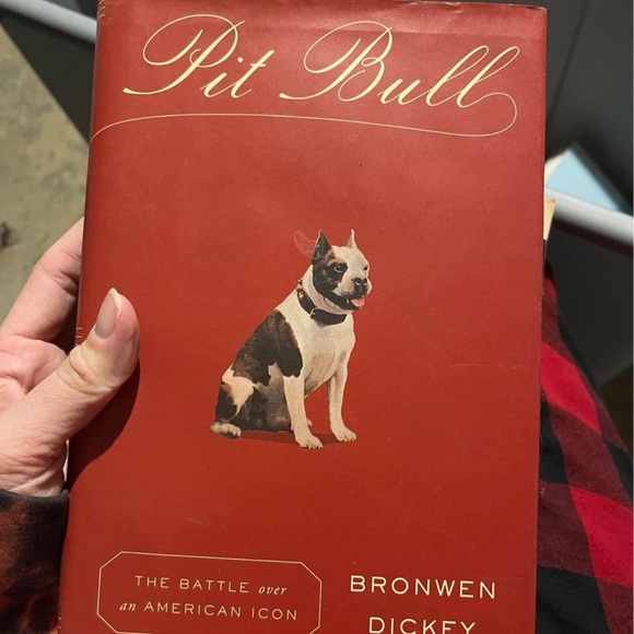 Books - Picture 6 of 16